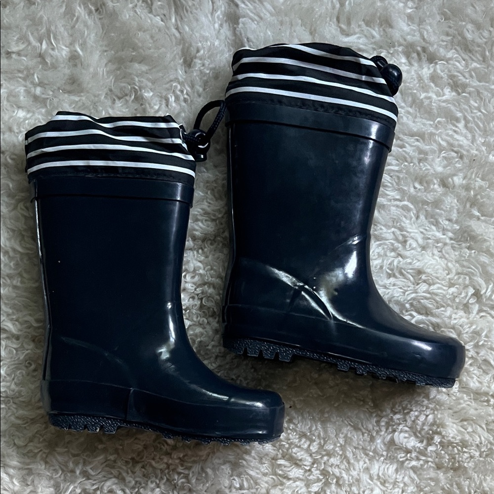 Like New - Toddler Rain Boots size 5/6